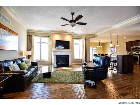 2817 Covered Wagon Trl, Springfield, IL 62711 photo 6