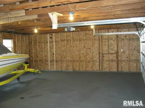 2044 Dayton Ave, Springfield, IL 62702 photo 13