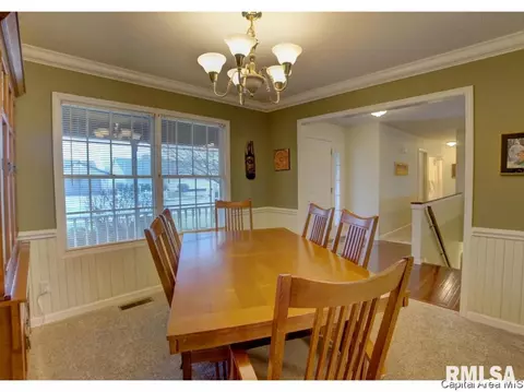 3925 Brandonshire Dr, Springfield, IL 62704 photo 8