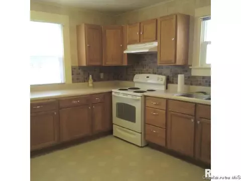 2440 S 6th, Springfield, IL 62703 photo 10