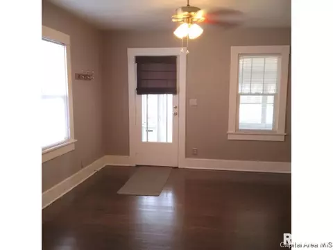 2440 S 6th, Springfield, IL 62703 photo 5