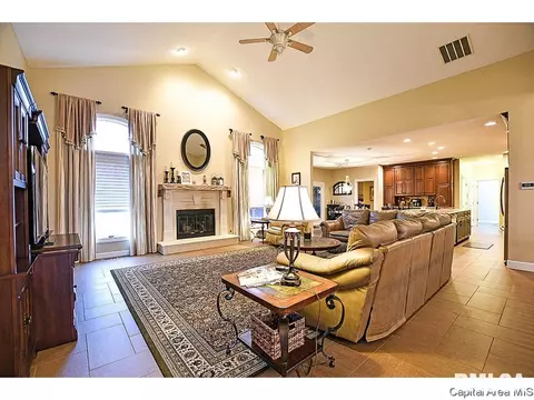 2709 Killarney Rd, Springfield, IL 62711 photo 6