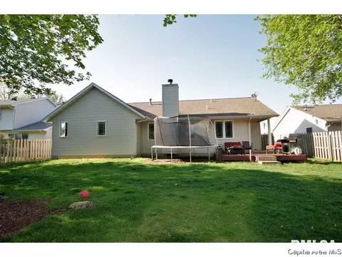 808 Chestnut Ct, Chatham, IL 62629 photo 36