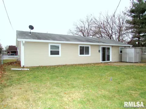 75 Villanova, Springfield, IL 62703 photo 16