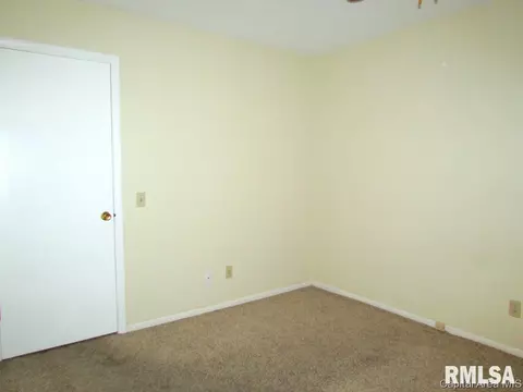 75 Villanova, Springfield, IL 62703 photo 11