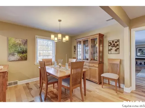 2009 Chatham Rd, Springfield, IL 62704 photo 15