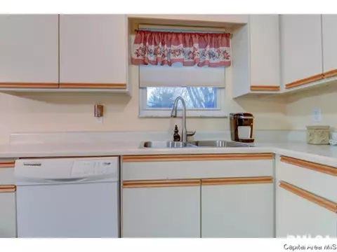 5283 Coleman, Springfield, IL 62703 photo 11