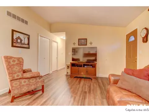 5283 Coleman, Springfield, IL 62703 photo 7