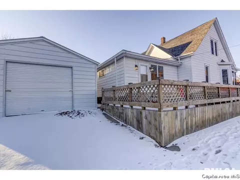 100 W Pine St, Springfield, IL 62704 photo 2