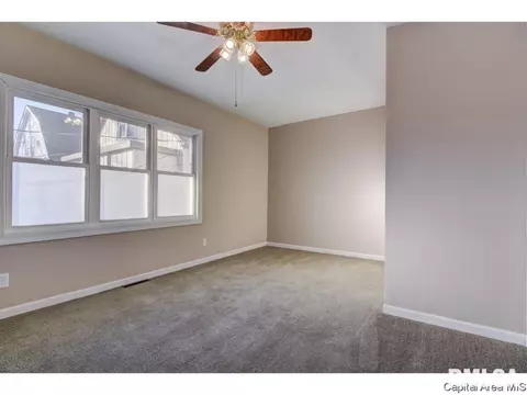 100 W Pine St, Springfield, IL 62704 photo 24