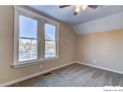 100 W Pine St, Springfield, IL 62704 photo 27