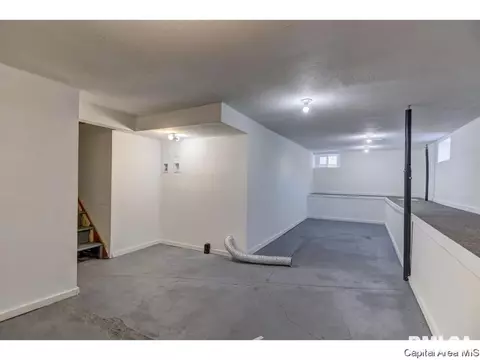 100 W Pine St, Springfield, IL 62704 photo 35