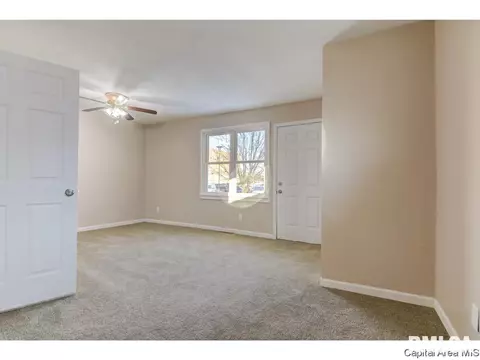 100 W Pine St, Springfield, IL 62704 photo 15