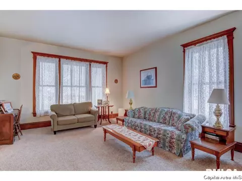1505 S Lowell, Springfield, IL 62704 photo 4
