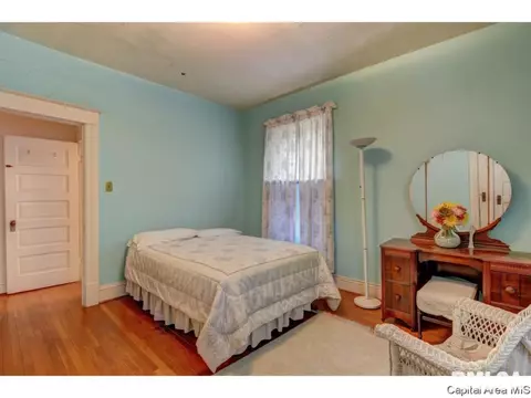 1505 S Lowell, Springfield, IL 62704 photo 17