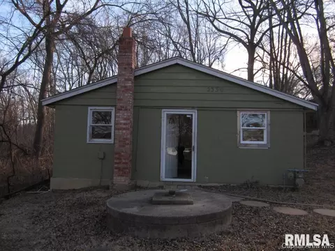 2330 N 3rd St, Springfield, IL 62702 photo 1