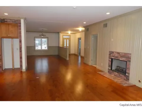 3116 Ironoak Cir, Springfield, IL 62711 photo 2