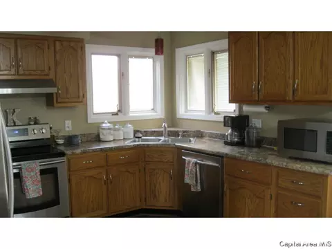 224 N Durkin, Springfield, IL 62702 photo 5