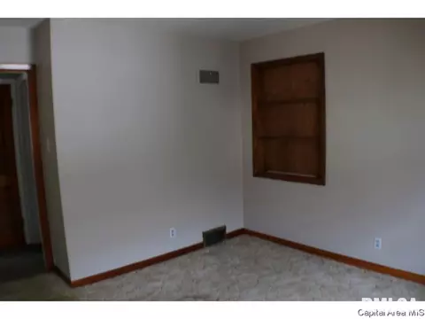 1824 Lee St, Springfield, IL 62703 photo 13