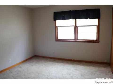 1824 Lee St, Springfield, IL 62703 photo 12