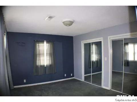 1824 Lee St, Springfield, IL 62703 photo 18