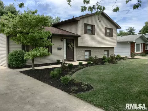 2017 Creighton Rd, Springfield, IL 62703 photo 2