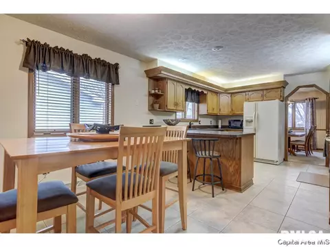 2525 Greenbriar Rd, Springfield, IL 62704 photo 14