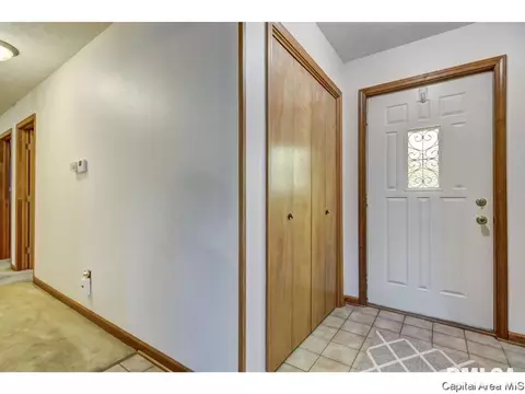 2525 Greenbriar Rd, Springfield, IL 62704 photo 5
