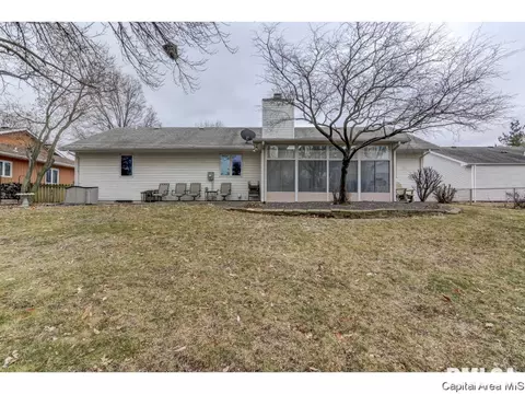 2525 Greenbriar Rd, Springfield, IL 62704 photo 3
