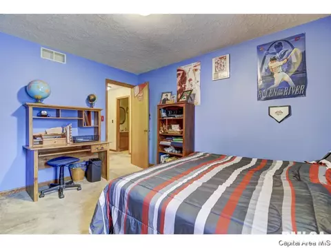 2525 Greenbriar Rd, Springfield, IL 62704 photo 22
