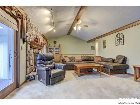 2525 Greenbriar Rd, Springfield, IL 62704 photo 9
