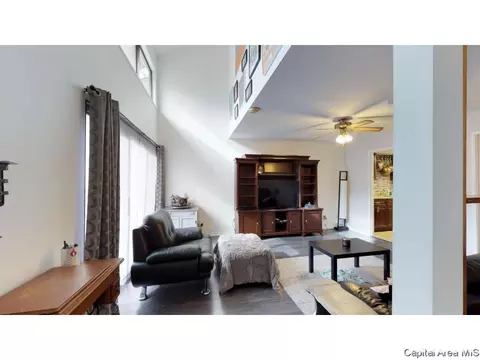 7 Country Pl, Springfield, IL 62703 photo 6