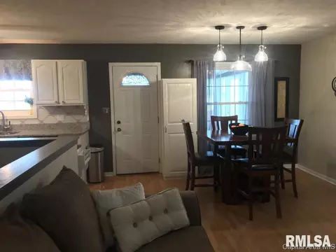 3921 Mccormick Dr, Springfield, IL 62707 photo 10