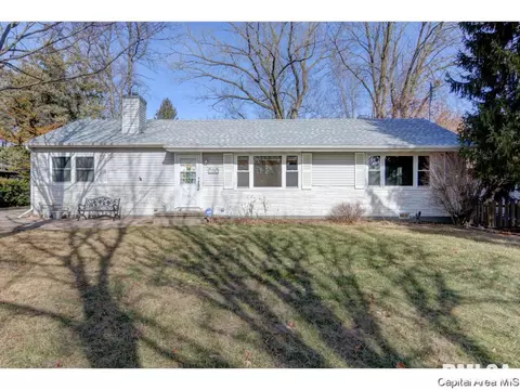 126 Circle Dr, Springfield, IL 62703 photo 1