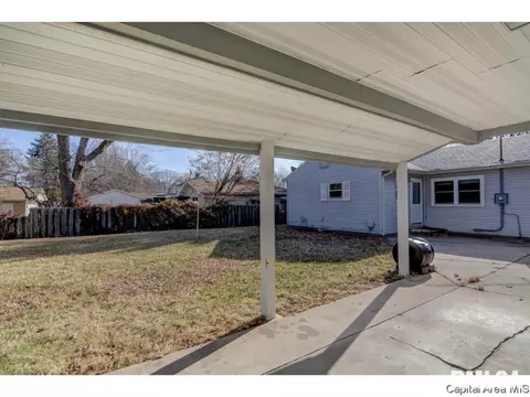 126 Circle Dr, Springfield, IL 62703 photo 8