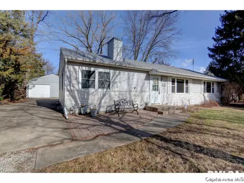 126 Circle Dr, Springfield, IL 62703 photo 2