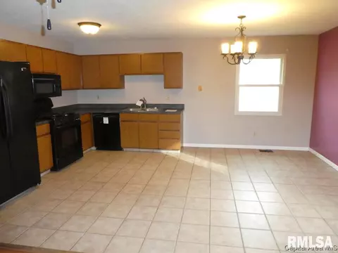 1504 Brenda Ct, Springfield, IL 62702 photo 6