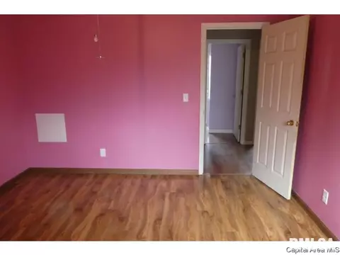 1504 Brenda Ct, Springfield, IL 62702 photo 8