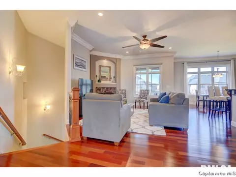 5401 Gentry Rdg, Springfield, IL 62711 photo 9