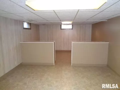 2231 Enterprise St, Springfield, IL 62702 photo 17