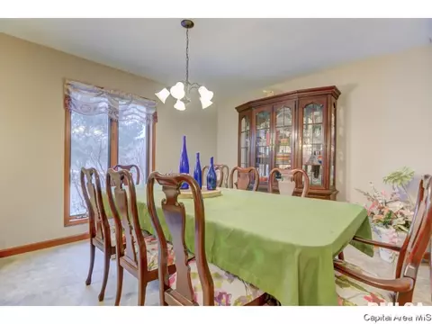 5690 Cedar Rdg, Springfield, IL 62707 photo 8