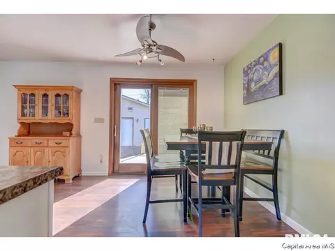 2320 Queensway Rd, Springfield, IL 62703 photo 14