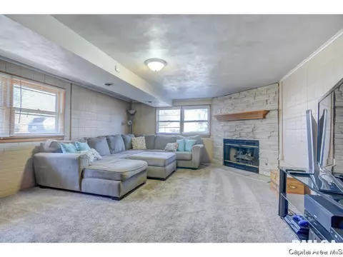 2320 Queensway Rd, Springfield, IL 62703 photo 21