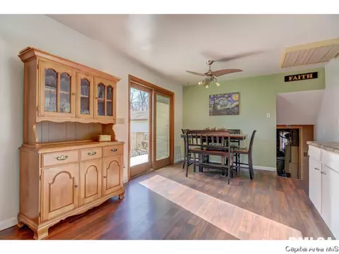 2320 Queensway Rd, Springfield, IL 62703 photo 12