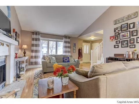 1112 Steeplechase Ln, Springfield, IL 62712 photo 5