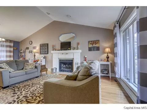 1112 Steeplechase Ln, Springfield, IL 62712 photo 9