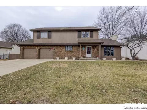 1112 Steeplechase Ln, Springfield, IL 62712 photo 1