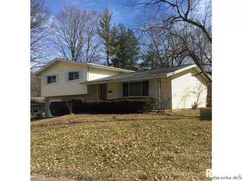 6 Coachlight Ct, Springfield, IL 62703 photo 1