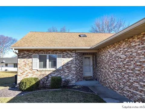 1908 Sun Mill Ct, Springfield, IL 62704 photo 2