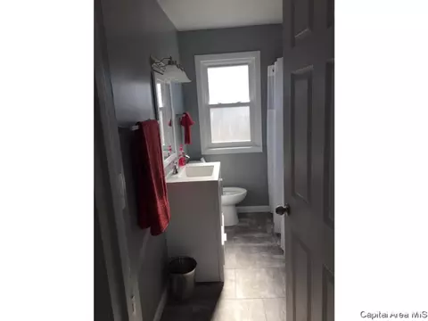 1918 Hood, Springfield, IL 62703 photo 3